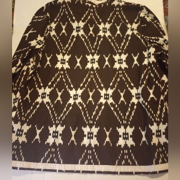 M collection V neck geometric print tunic - Picture 8 of 8